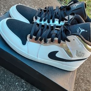 Jordan 1 "Think like 16"